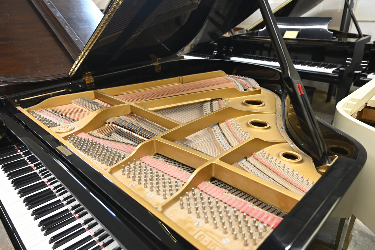 Young Chang G-157 Baby Grand Piano