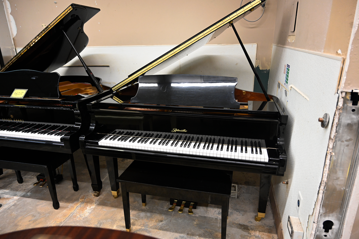 Ritmuller GP148R1 Baby Grand Piano
