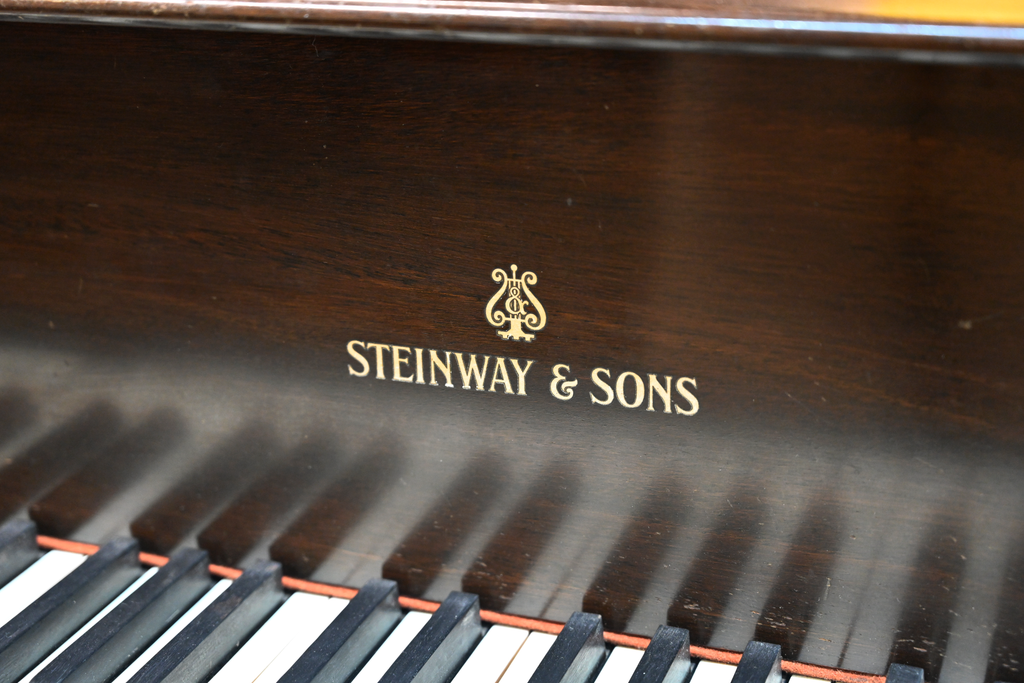 Steinway & Sons M Parlor Grand Piano