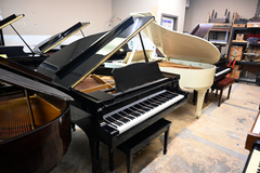 Young Chang G-157 Baby Grand Piano